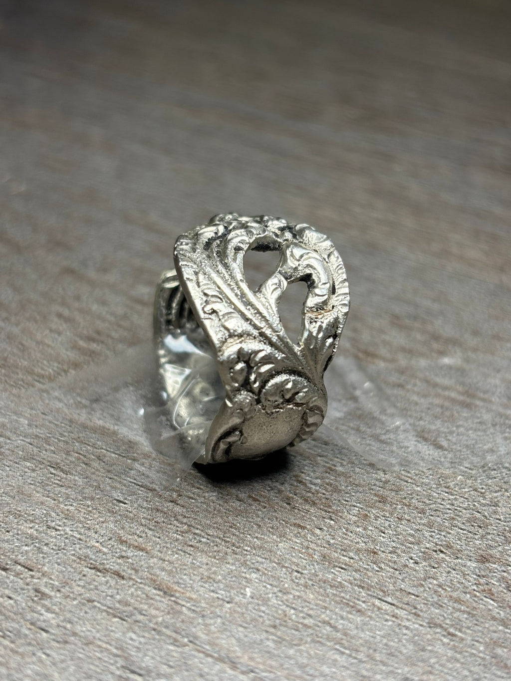 Anillo Gravis Flora - Plata 900