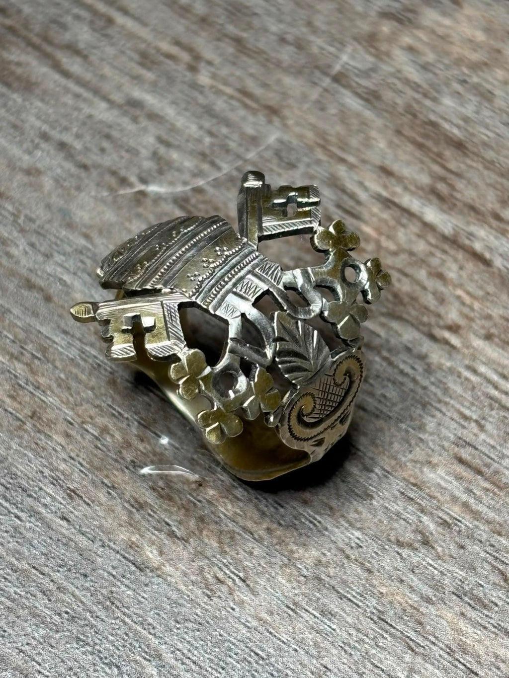 Anillo St. Peters